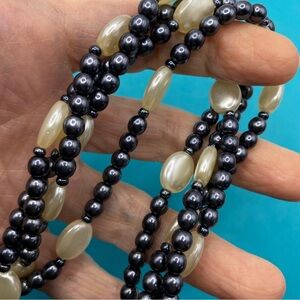 Twist Faux Pearl Beads Necklace
